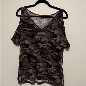 Maurices Camouflage Cold Shoulder Tee